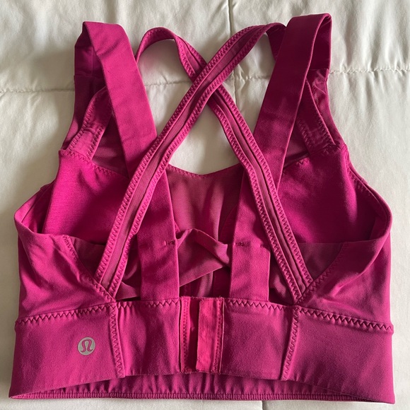 Fuchsia Sports Bra with Racerback Design and Full Coverage- Excellent condition - Picture 2 of 3